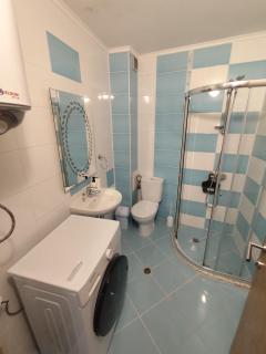 Апартамент с басейн в Aquamarine, Обзор, до морето - 7