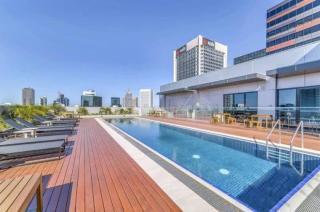 Stylish Stay for 4 Near Queen Vic Market - 9