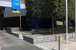 Stylish Stay for 4 Near Queen Vic Market - 8