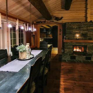 Log Cabin Near Høgevarde With Mountain Views - 8