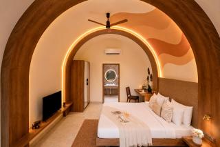 Tanira Farms Moonrise by ELIVAAS Pet- friendly Igloo Cottage with Pool, Bar and Garden - 3