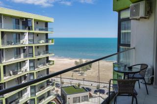 AquaMarine - Pool & Spa Beach Resort - 8