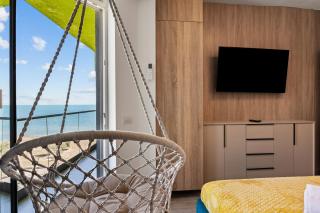 AquaMarine - Pool & Spa Beach Resort - 4