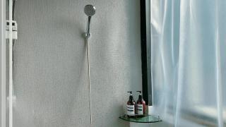10, near hongik univ, 2 shower rooms, big house - 5