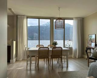 Country Home With Beach And Dock In Erfjord - 0