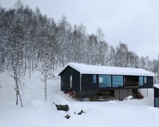 Unique, Modern Cabin With A Stunning View - 0