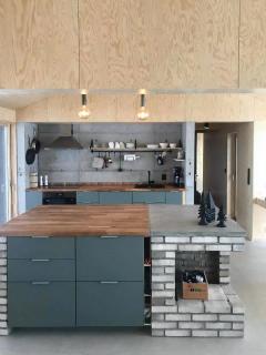 Unique, Modern Cabin With A Stunning View - 3
