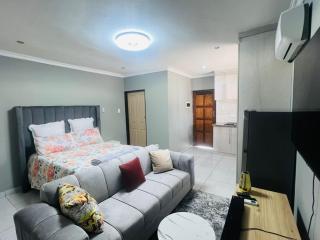 Premium Apartment with Comfort & Style - 0
