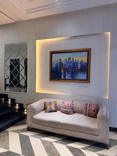 The Luxe Luxury Studio center of Gulberg - 1
