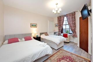 SHAH ZAKI CASA BELLA Ltd - 6
