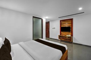 Super Townhouse OAK Hotels Banjara Hill Formerly Prime Stays - 2