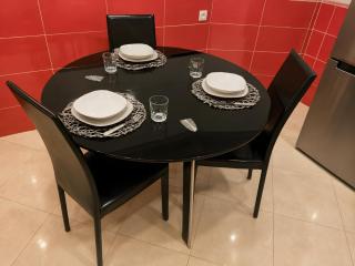 -Fes Escape- 91 qm Apartment mit Balkon, Top Lage - 2