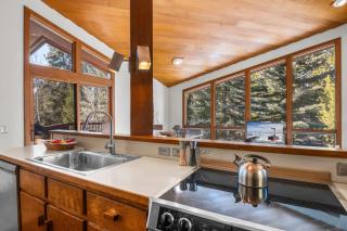 RMR: Kruse House in The AspensWilsonWY - 4