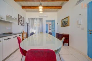 Cozy Valletta 1BR Prime Spot Near Restaurants and Transport - 5