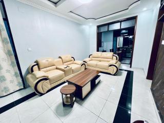 The Gateway Luxury Apartment - 9