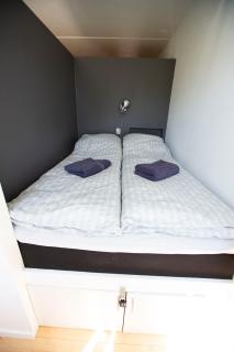 Perfect Copenhagen retreat I 2 prs rare find - 1