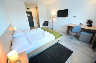 HNL Aparthotel w FreeParking - By FLH - 1
