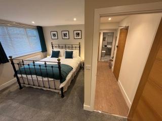 Abbey House - 2