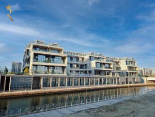 Modern Luxe 4BR Plus Maid with Stunning Canal View - 5
