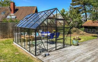 Beautiful Home In Humble With Wifi - 7