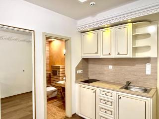 Golden Rainbow - Private apartment - BSR - 2 - 2