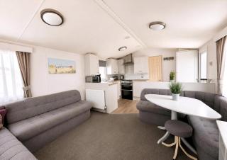Beautiful Caravan At Manor Park Holiday Park In Hunstanton Ref 23060W - 3