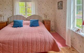 Nice Home In Unnaryd With Sauna - 8