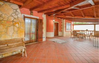Nice Home In Vittoria - 2