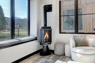 Downtown WP Loft 21 I Rooftop Lounge & Hot Tub I Great Views I Activity Program - 3
