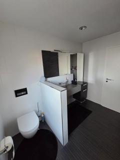 All-In Rhein-Main - Pool, Sauna & Workspace! - 5