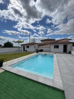 B & G - Studio avec terrasse et accès à la piscine - 7