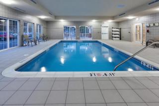 Candlewood Suites Harrisburg I-81 Hershey Area by IHG - 9