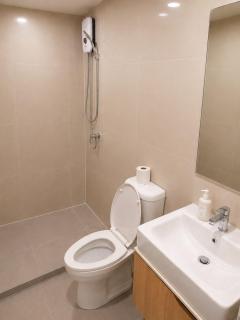 Riverside Gem, Pool, Fast Wifi, 5min Iconsiam - 2
