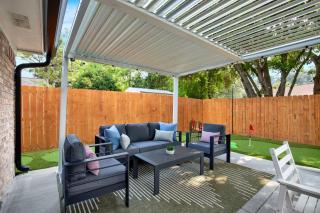 Mossy Tides Retreat | Hot Tub+Mini Golf+Game Room - 4