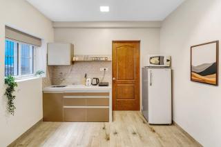Maven Cozy Khar West 1BHK Near Bandra - 7