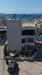 Michelle Apartments - 7