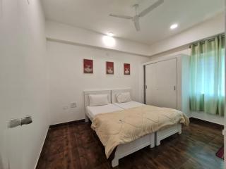 Emerald Service Apartments - 4