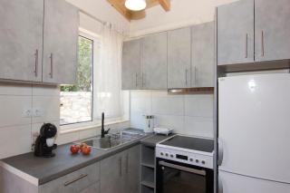 Emilia's Guest House with Sea View Balcony, Stoupa - 4