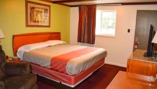 Relax Inn Bloomsburg - 6