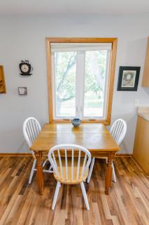 Bass Creek's Cozy Outback Country Retreat - 3