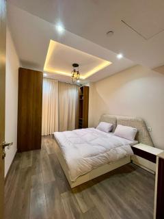 Condotel apartment, first residence for rent in Z Towers in Sheikh Zayed - 2