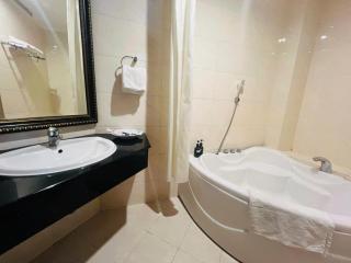 White Lion Hotel - 2