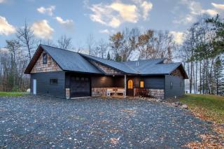 Private Lakeside cabin in the Heart of Chippewa NF - 9