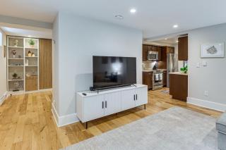 Walkable for DC250! Stylish Studio in Adams Morgan - 5