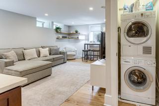 Walkable for DC250! Stylish Studio in Adams Morgan - 4