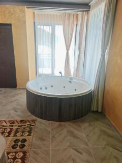 Leshtenski Rai Guest House - Leshten - 2