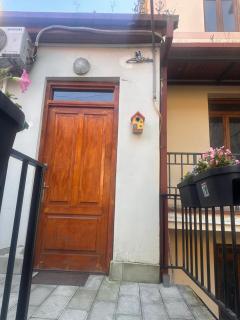 House in the old town of Tbilisi - 9