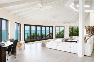Beachfront Villa W Guest House Pool and Dock. - 4