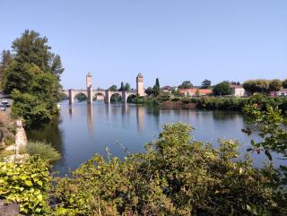 A Lot Of Cahors - 6