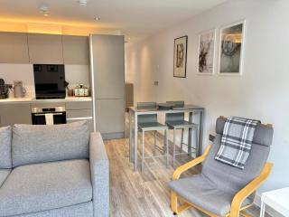 Stylish One Bed Totnes Retreat with Free Parking - 7